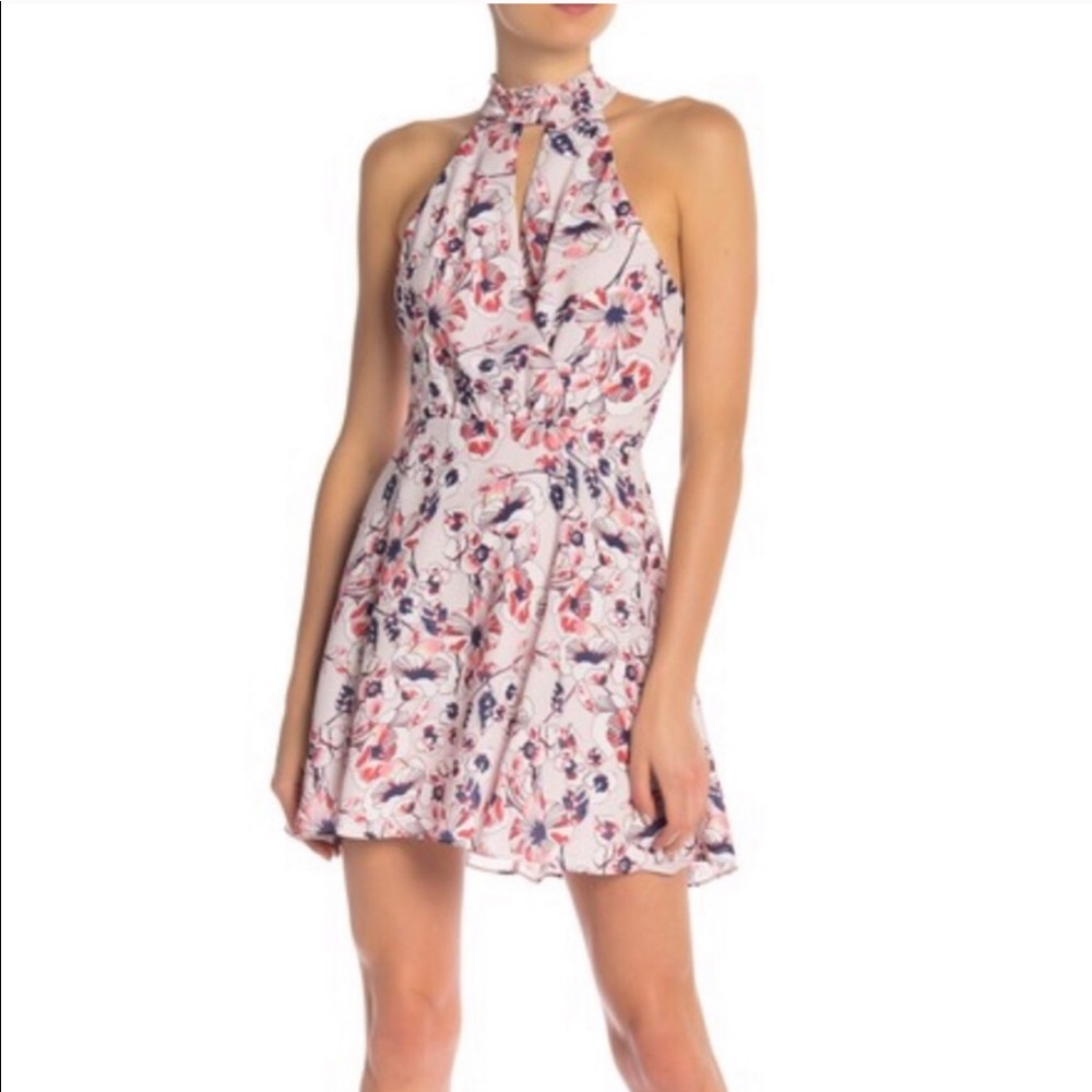 Parker High neck keyhole dress - Picture 2 of 5